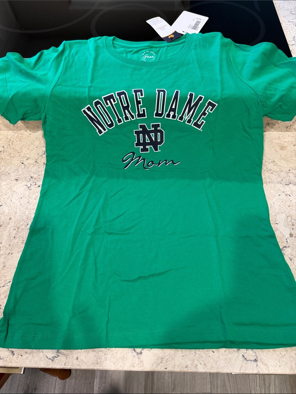 Gear For Sports Notre Dame Mom Tee in Kelly Green